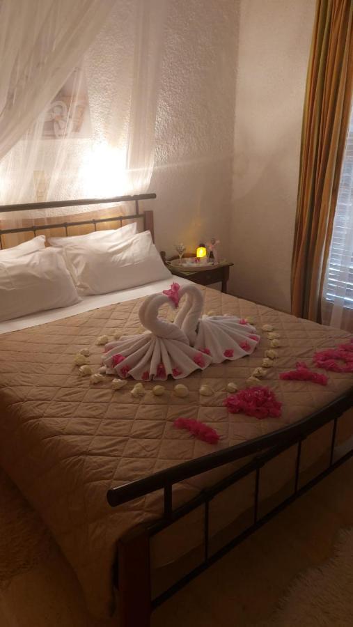 Artemis Rooms Agia Marina  Экстерьер фото