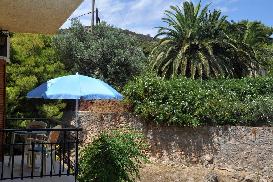 Artemis Rooms Agia Marina  Экстерьер фото