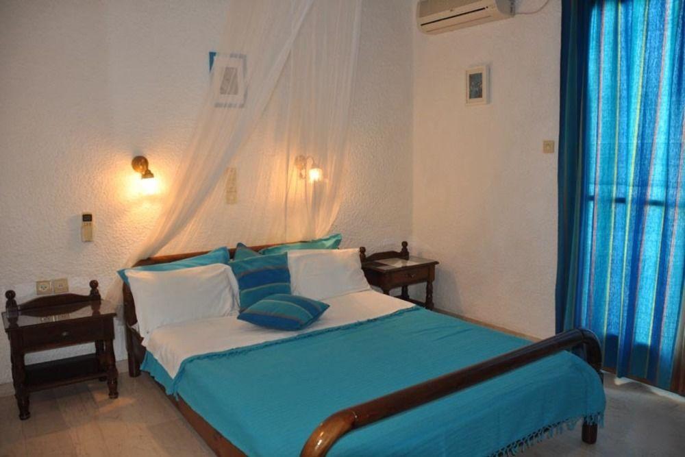 Artemis Rooms Agia Marina  Экстерьер фото